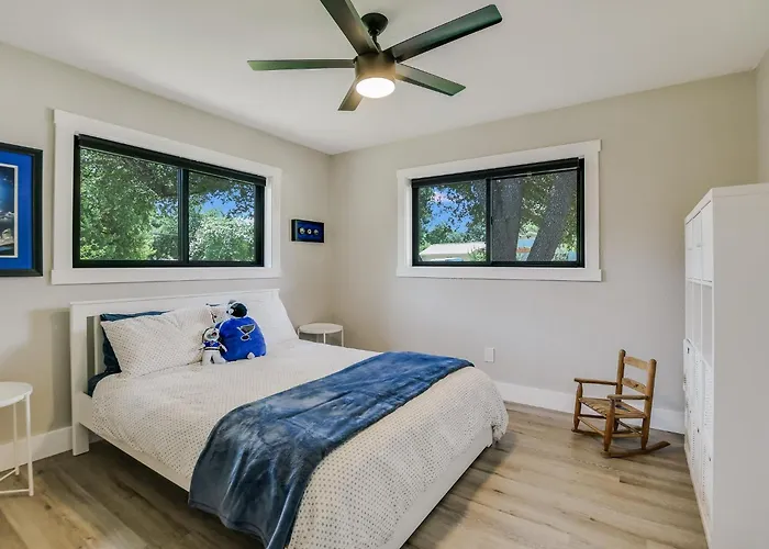 Charming Ranch Near Dell With Cocktail Pool Holiday home Round Rock