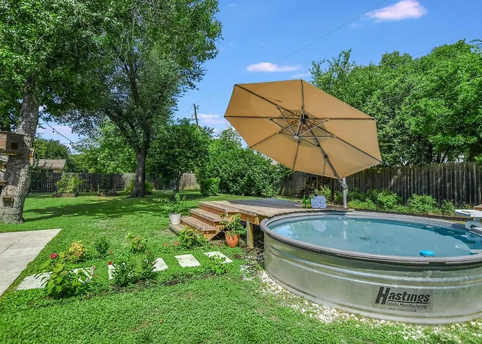 Сasa de vacaciones Charming Ranch Near Dell With Cocktail Pool