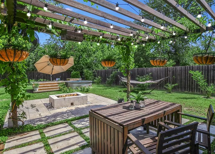 Charming Ranch Near Dell With Cocktail Pool Round Rock